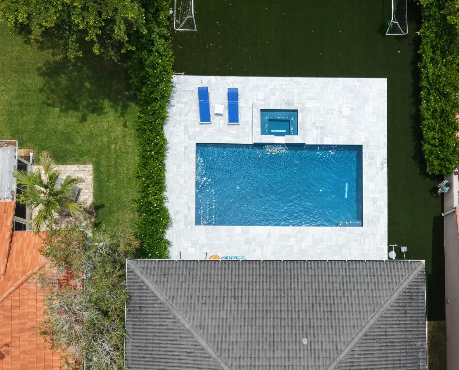 The Vlaejo custom pool by Brisa Pools
